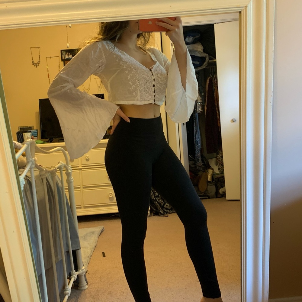 earthbound cropped shirt